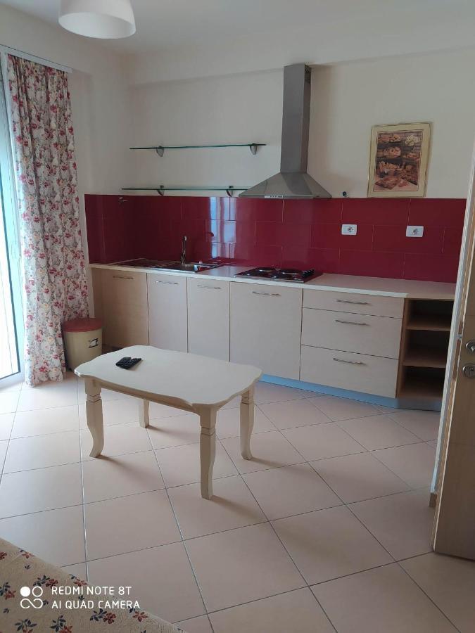Summer Life Apartments Sarande Ngoại thất bức ảnh
