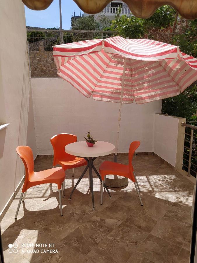 Summer Life Apartments Sarande Ngoại thất bức ảnh